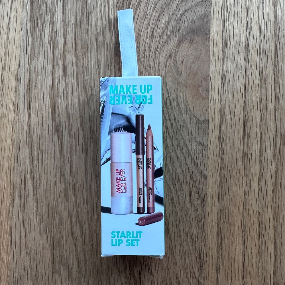 ⚡️SALE⚡️ Make Up For Ever Starlit Lip Set - Picture 8 of 9